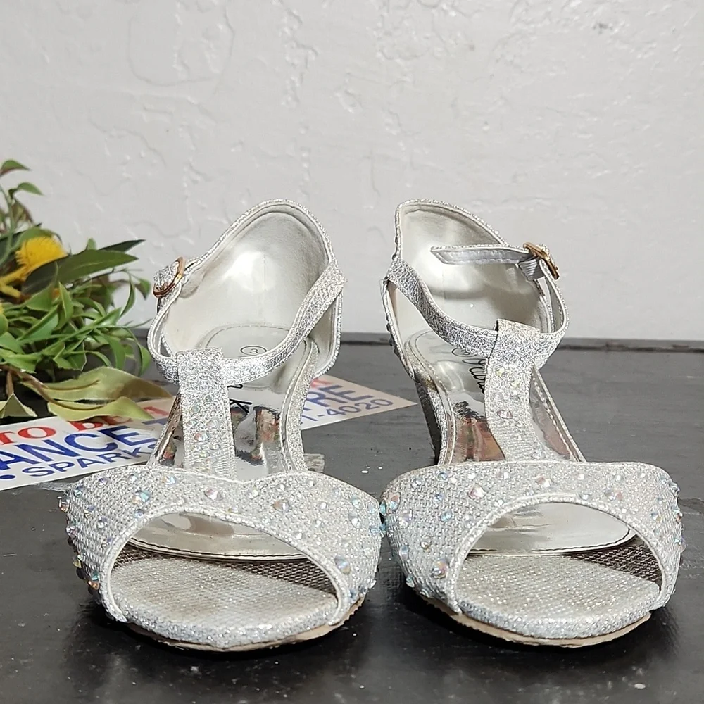 OLIVIA K Silver Bling Open Toe Wedge Sandal 3
